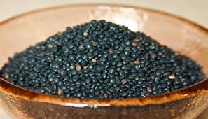 عدس سیاه ریز