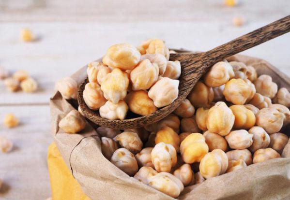 بازار عمده فروشی حبوبات در ایران